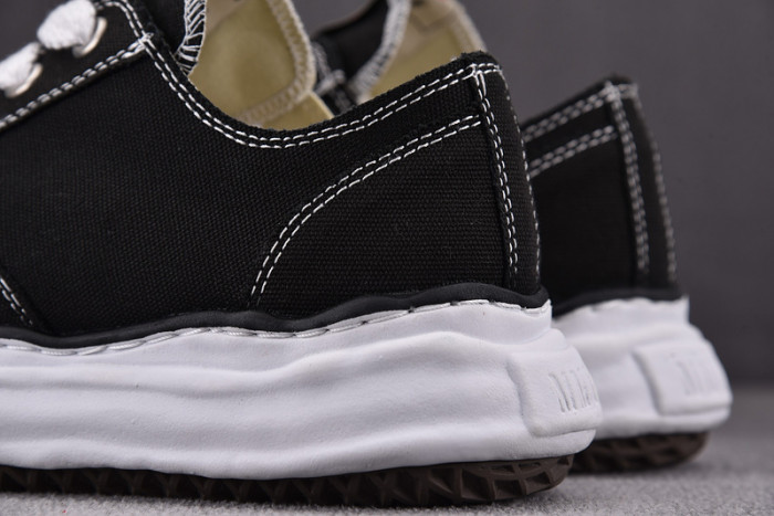 MAISON MIHARA YASUHIRO SNEAKER