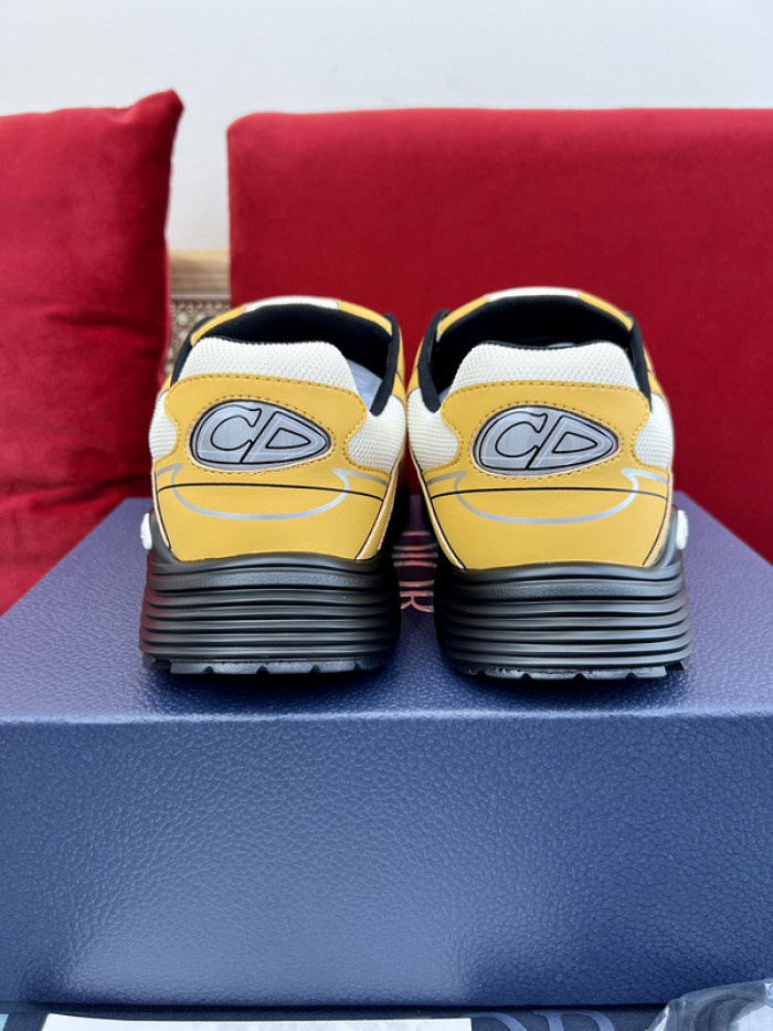 D10R B30 SNEAKER