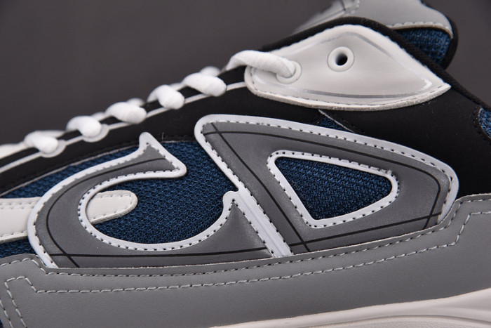 D10R B30 SNEAKER