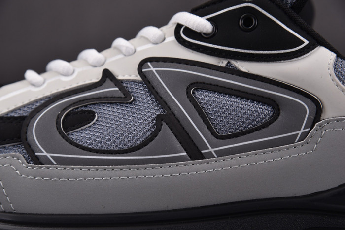 D10R B30 SNEAKER
