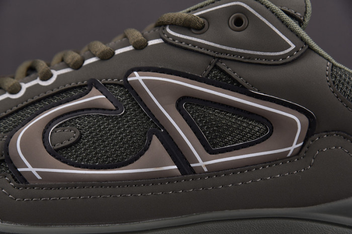 D10R B30 SNEAKER