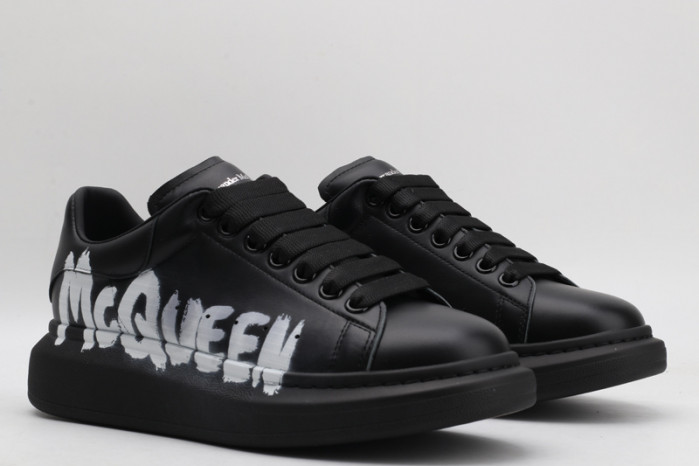 MQ Sneakers