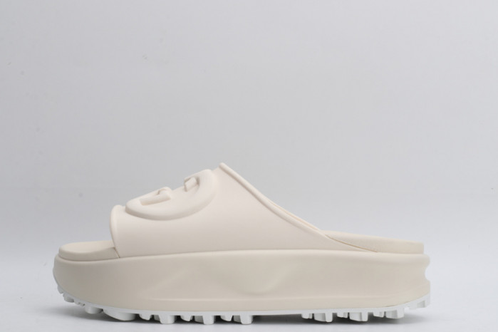 Gu66 SLIPPERS
