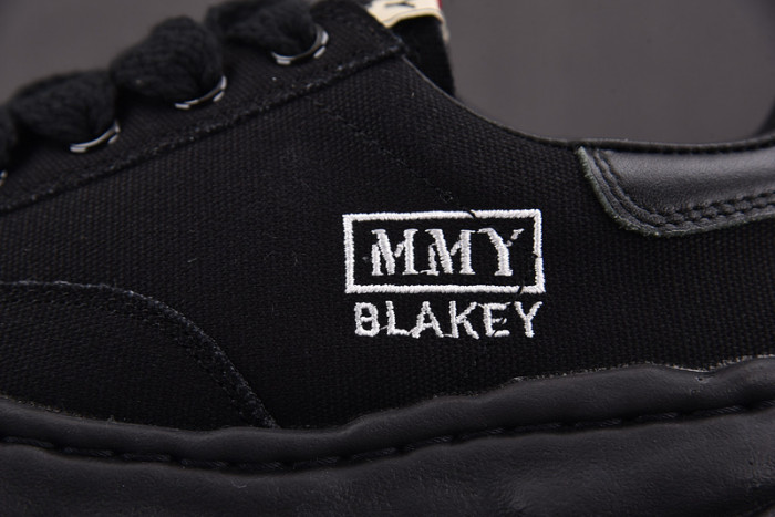 MAISON MIHARA YASUHIRO SNEAKER