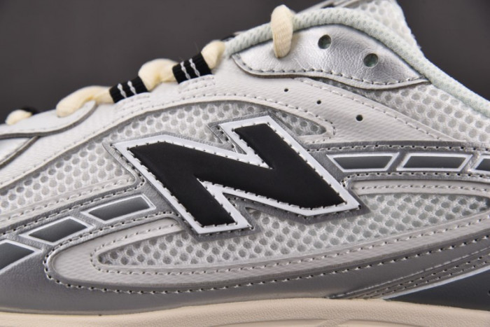 N3w Balance 204L Silver Metallic Black U204LSWD