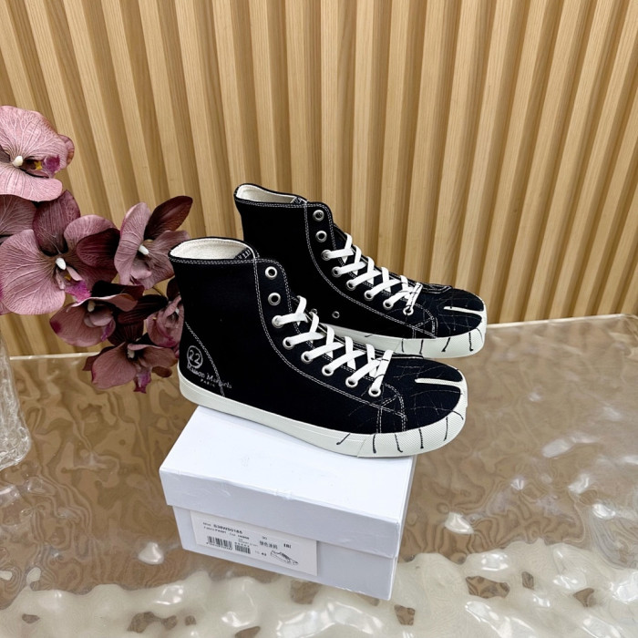 Ma1s0n Marg*e1a Tabi High Top