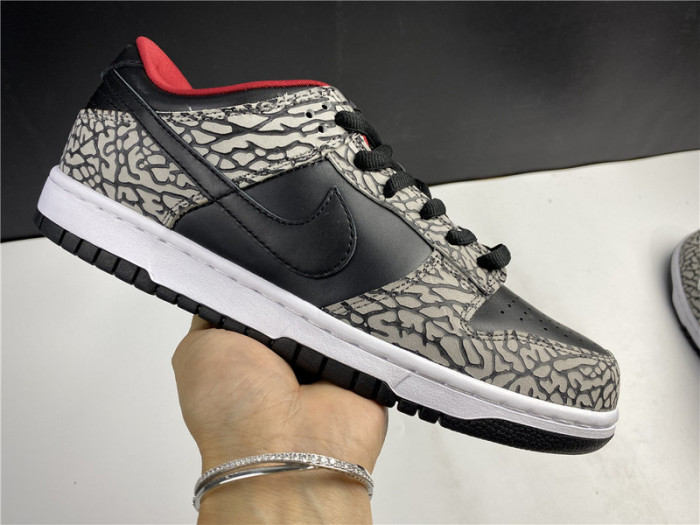 nike dunk sb low S*p*e black cement (2002) 304292-131