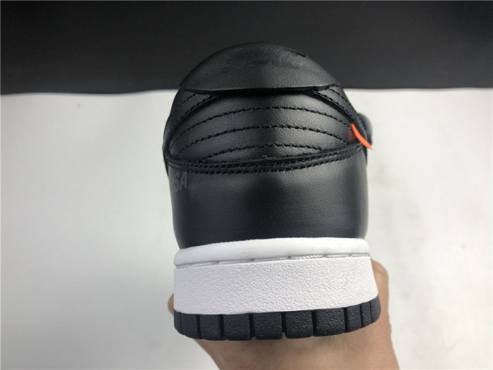 OFW x Nike Dunk Low CT0856-002