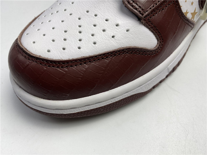 nike sb dunk low S*p*e stars barkroot brown (2021) dh3228-103