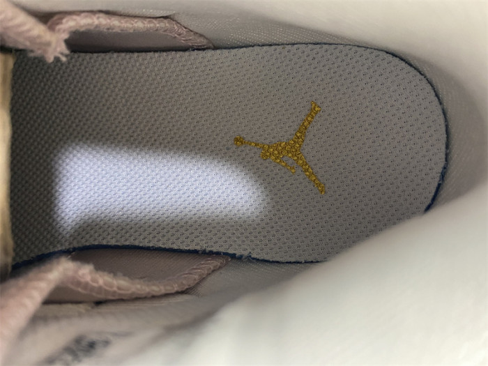 Air Jordan 6 Retro Gold Hoops DH9696-100
