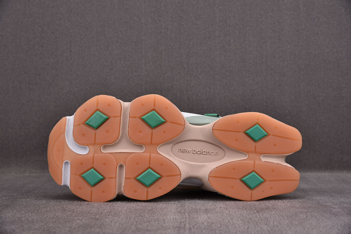 N3W BLANCE SNEAKER