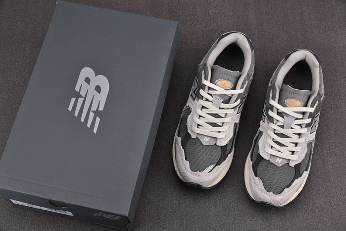 N3W BLANCE SNEAKER