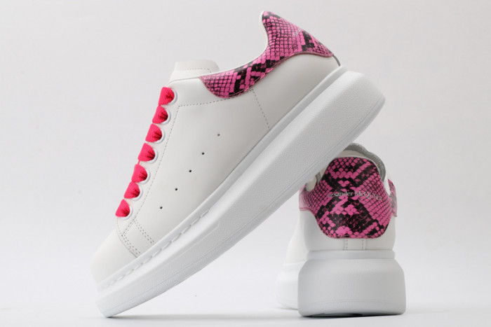 MQ Sneakers