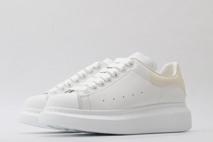 MQ Sneakers