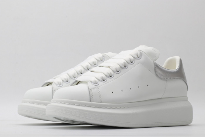 MQ Sneakers