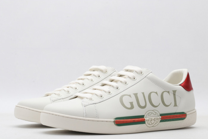Gu66 Ace Embroidered Low-Top Sneaker