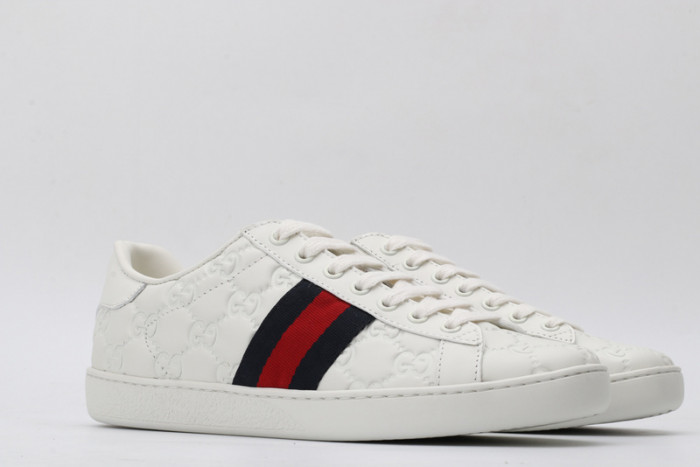 Gu66 Ace Embroidered Low-Top Sneaker