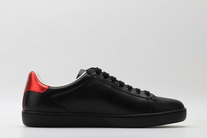 Gu66 Ace Embroidered Low-Top Sneaker
