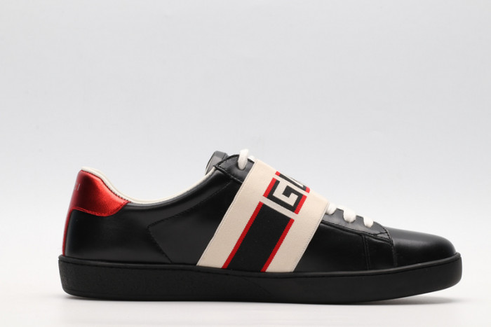 Gu66 Ace Embroidered Low-Top Sneaker