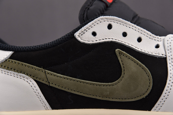 Travis Scott x Air Jordan 1 Low OG Olive DZ4137-106