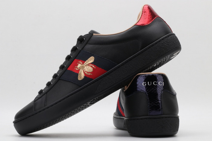 Gu66 Ace Embroidered Low-Top Sneaker