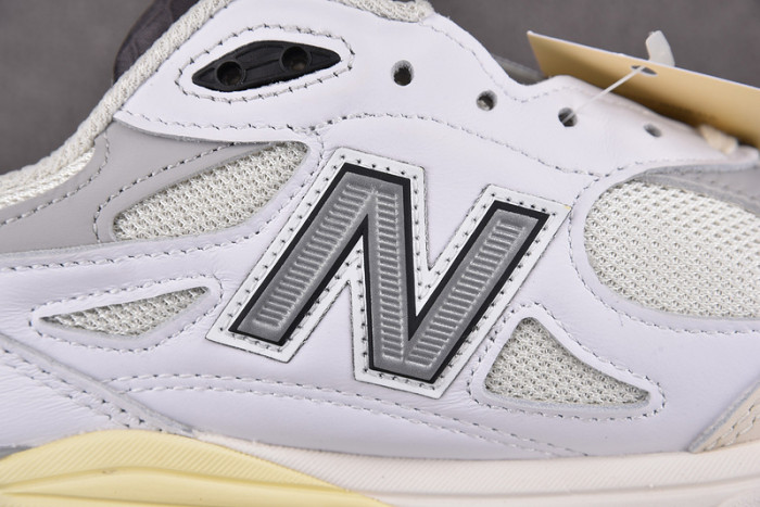 N3W BLANCE Teddy Made NB 990 V3 M990AL