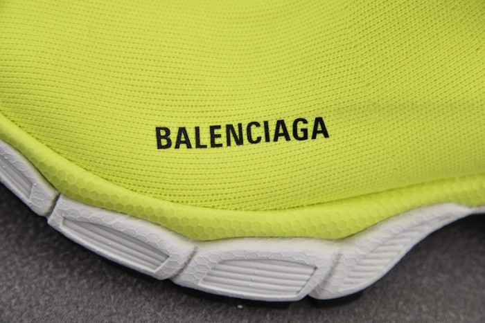 BLCG Speed Sneaker 758481 W2DG1 7090