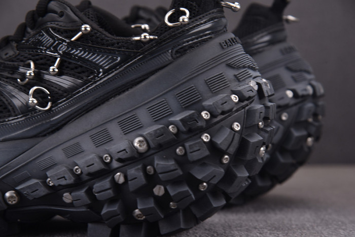 BLCG DEFENDER RUBBER PLATFORM SNEAKERS 685611 W2RAD 1081