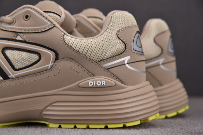 D10R B30 SNEAKER