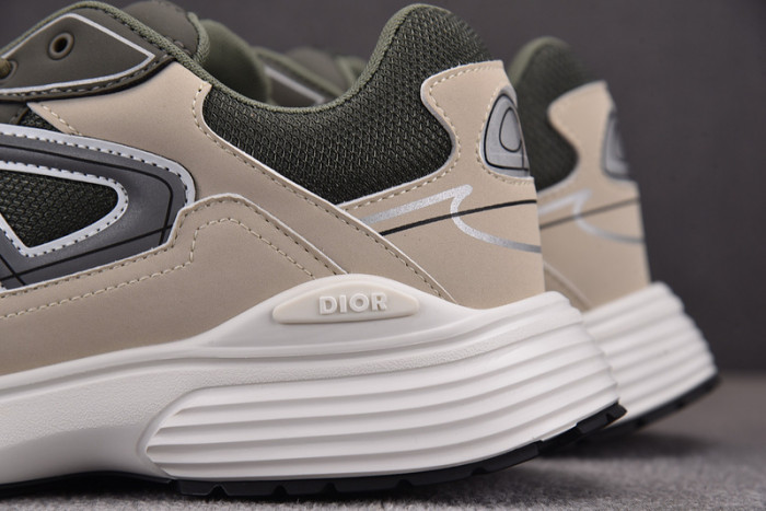 D10R B30 SNEAKER
