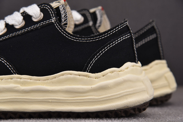 MAISON MIHARA YASUHIRO SNEAKER
