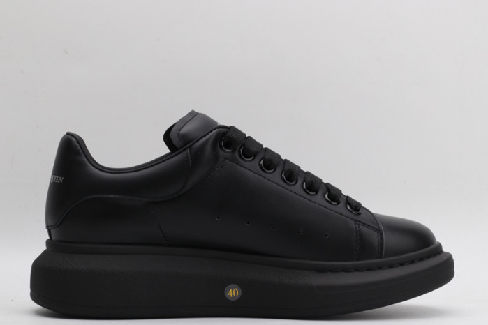MQ Sneakers