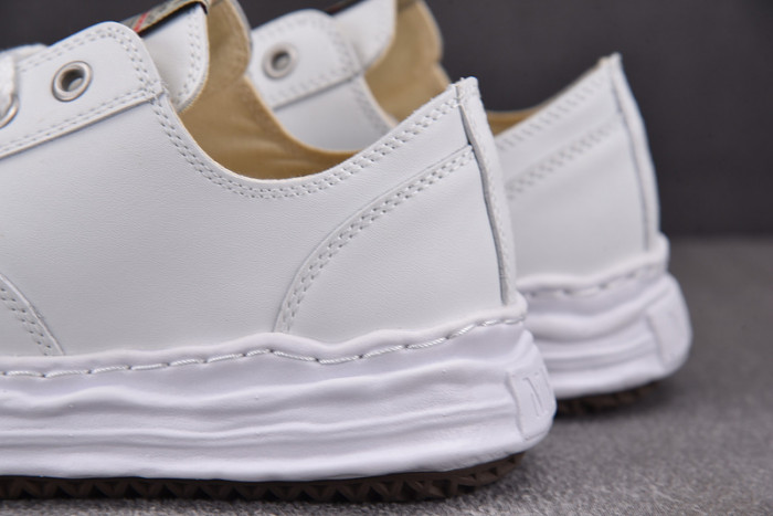 Ma1s0n MIHARA YASUHIRO SNEAKER