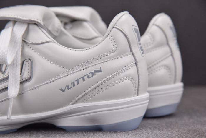 Lou1su1tt Footprint Soccer White Grey