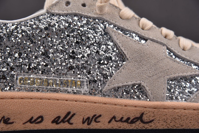GGDB Low-Top Shoes