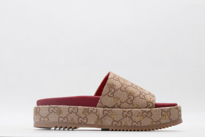 Gu66 SLIPPERS