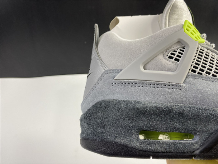 Air Jordan 4 Retro SE Neon CT5342-007