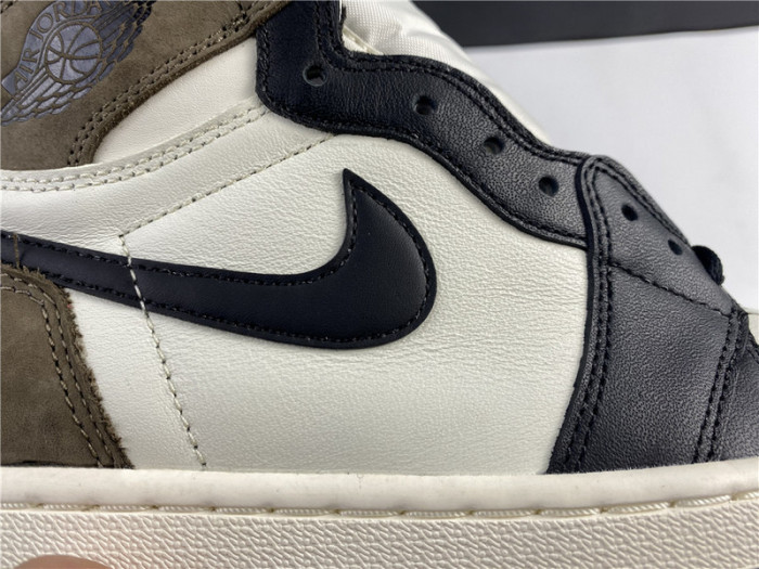 AIR Jordan 1 Retro High Dark Mocha 555088-105
