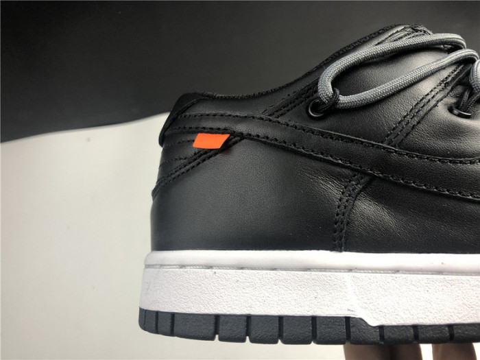 OFW x Nike Dunk Low CT0856-002