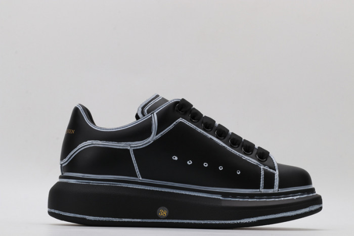MQ Sneakers