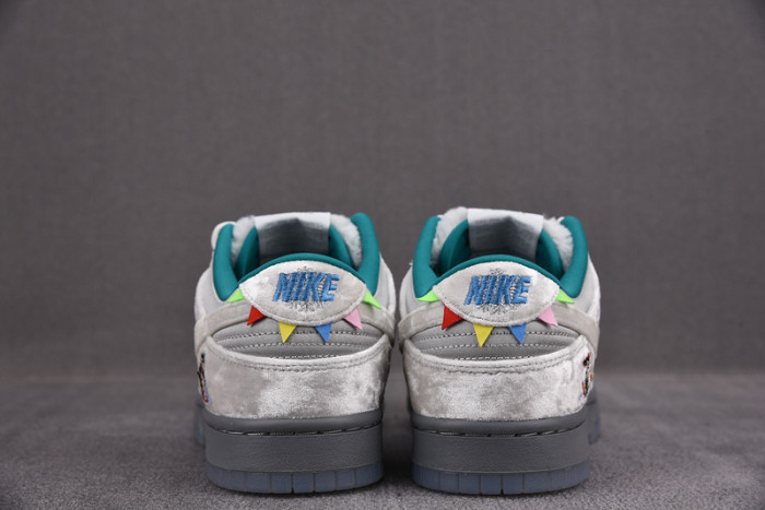 Nike Dunk Low"Ice and Snow Festival" DO2326-001