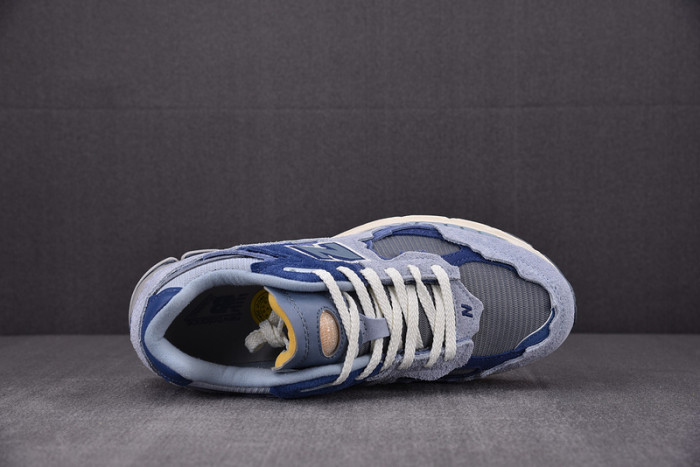 N3W BLANCE SNEAKER