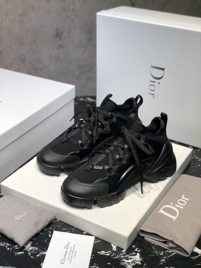 D10R SNEAKER