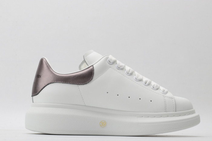 MQ Sneakers