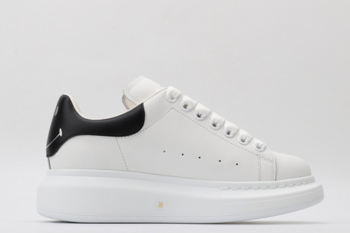 MQ Sneakers