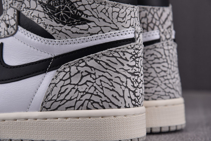Air Jordan 1 Retro High OG "White Cement" DZ5485-052