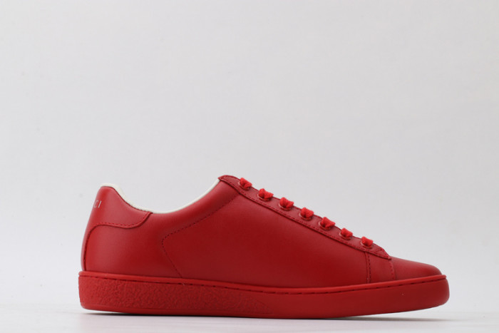 Gu66 Ace Embroidered Low-Top Sneaker