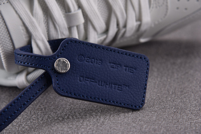 OFW SNEAKER