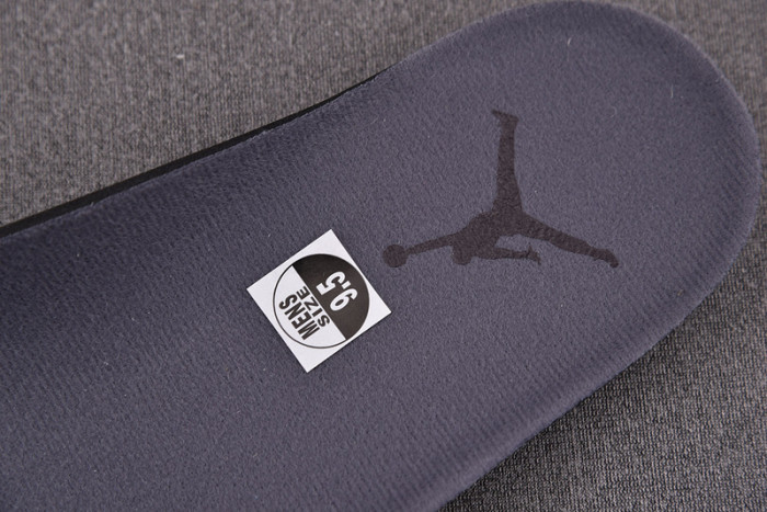 Air Jordan 5 Retro Burgundy (2023) DZ4131-600