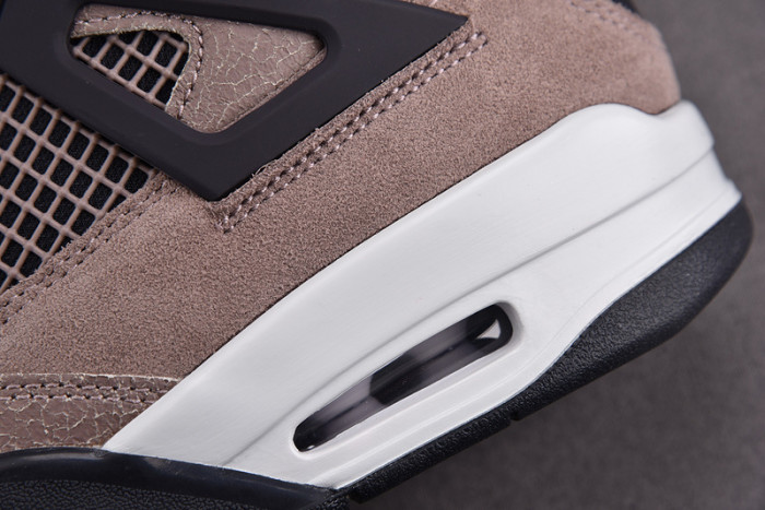 Air Jordan 4 Retro Taupe Haze DB0732-200